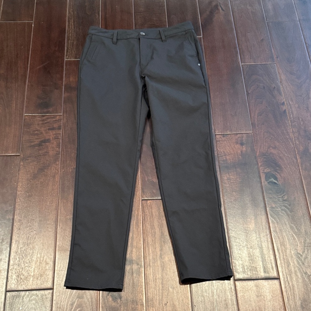 Vuori Men's Charcoal Pants